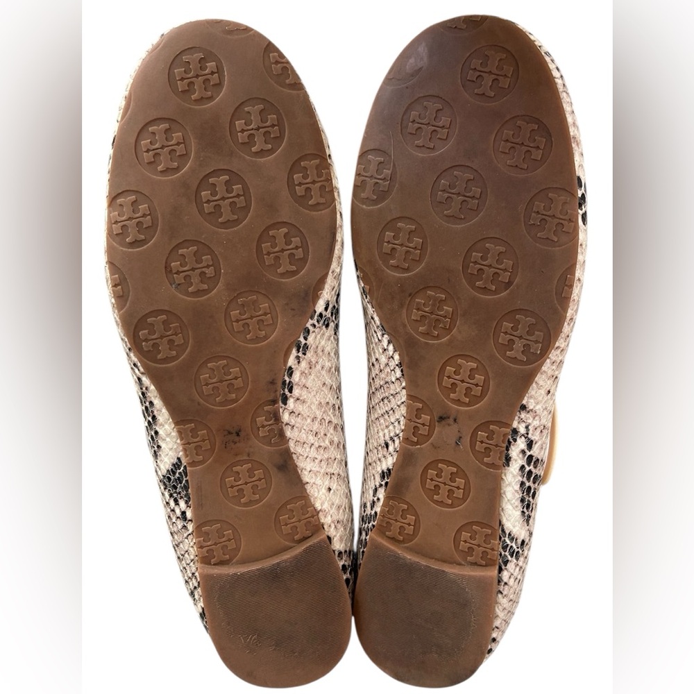 Tory Burch Reva Snakeskin Flats Ballet Beige Brown Gold Logo Size 7.5 - Picture 12 of 16
